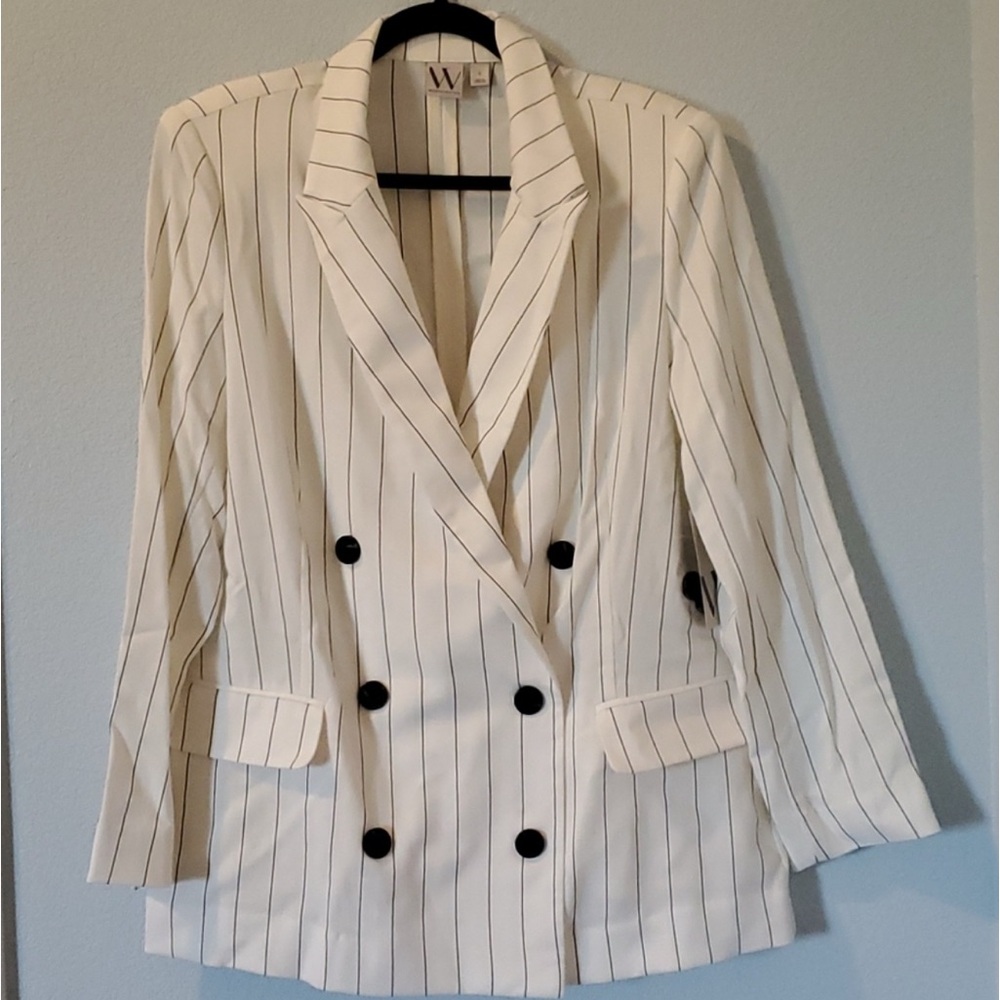 NWT Women’s Worthington Lightweight Ivory with Black Stripes Blazer.   Size XL
